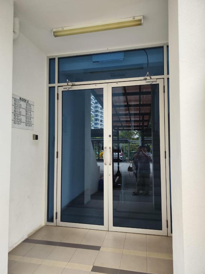 Putra 1 Pool Homestay Bandar Seri Putra Kampong Sungai Buah Dış mekan fotoğraf